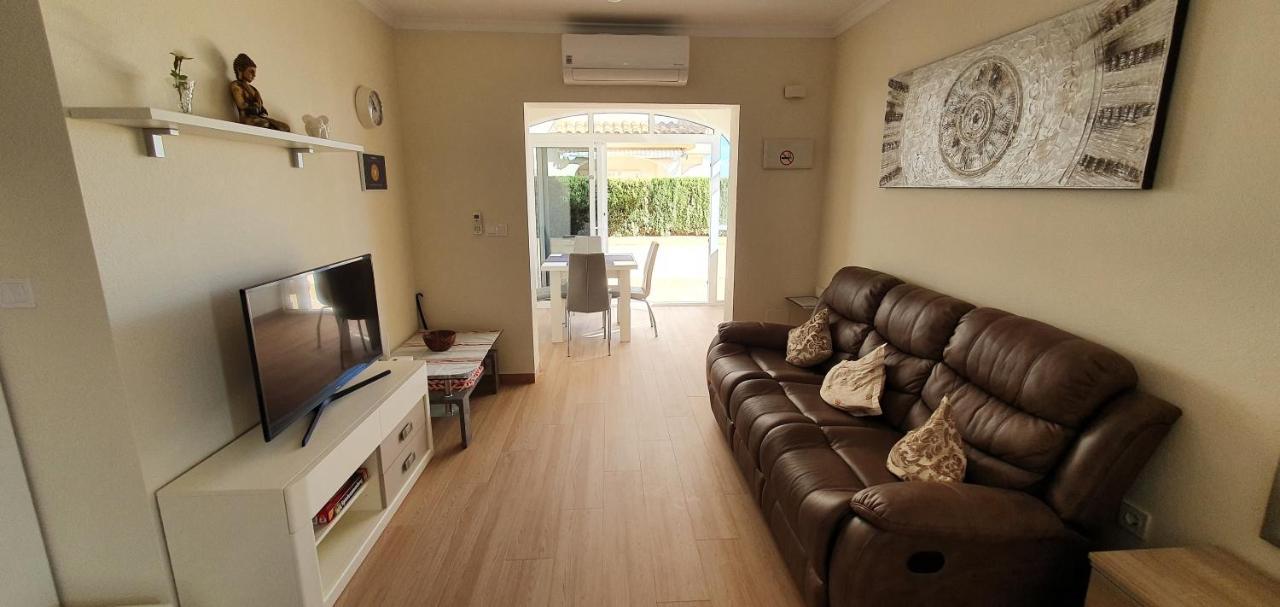 Ferienwohnung Torrevieja Exterior photo