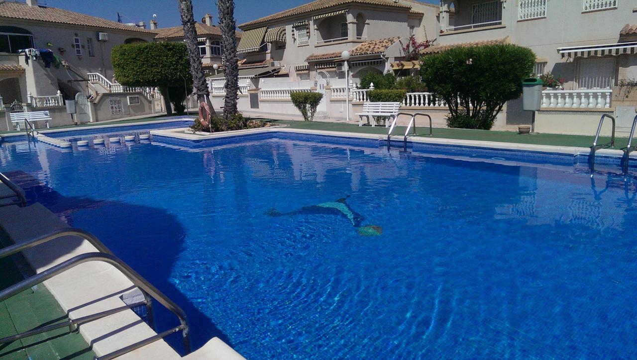 Ferienwohnung Torrevieja Exterior photo